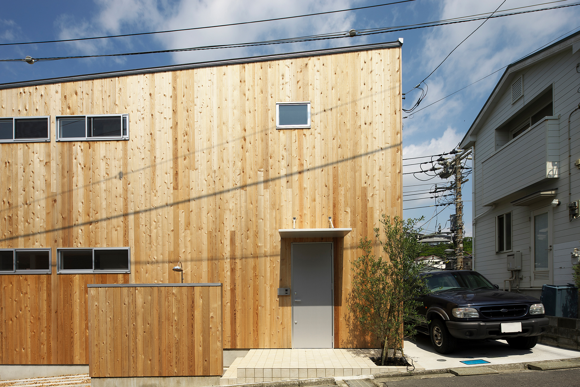 NARROW HOUSE photo2